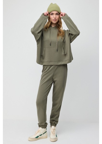 Soft Touch Kumaştan Kapüşonlu Sweatshirt