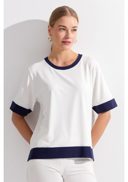 Kadın Sıfır Yaka Önü Kısa Penye T-Shirt Kemik