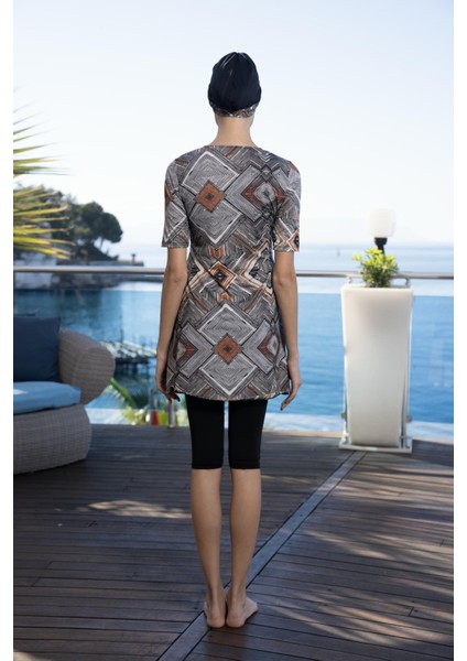 Kadın Boneli Yarım Kol Kare Desenli Taytlı Mayo Siyah fiyatları