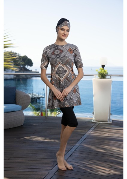 Kadın Boneli Yarım Kol Kare Desenli Taytlı Mayo Siyah modelleri