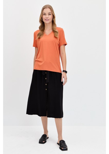 Kadın V Yaka Yakası Simli T-Shirt Kiremit indirimleri