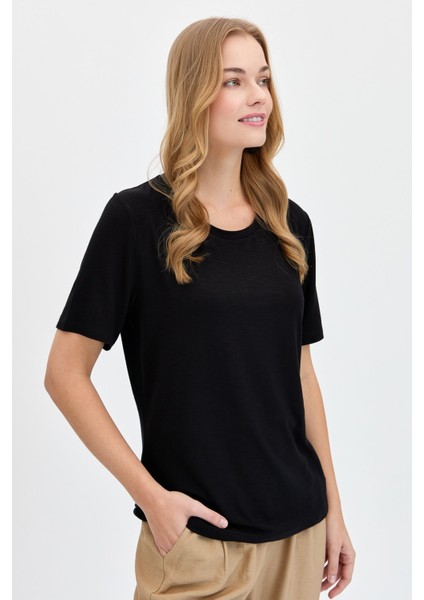 Kadın Sıfır Yaka Flamlı Kumaş Penye Tshirt Siyah fiyatları