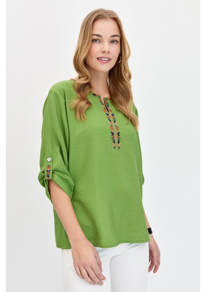 Kadın Açma Yaka Yakası Etnik Nakışlı Gömlek Yeşil fiyatları
