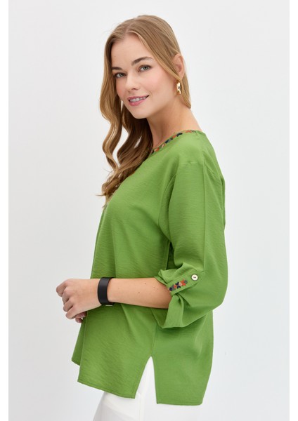 Kadın Açma Yaka Yakası Etnik Nakışlı Gömlek Yeşil fırsatları