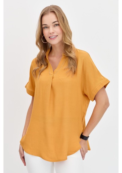 Kadın Yaka Kenarı Taşlı Maroken Gömlek Hardal