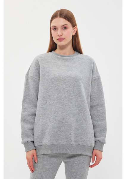 Kadın Olivia Oversize Basıc Sweatshırt