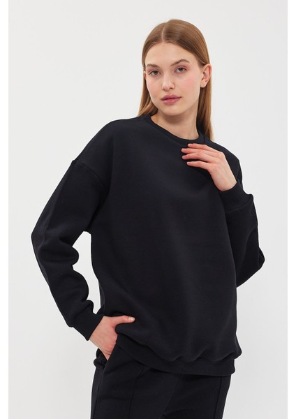 Kadın Olivia Oversize Basıc Sweatshırt