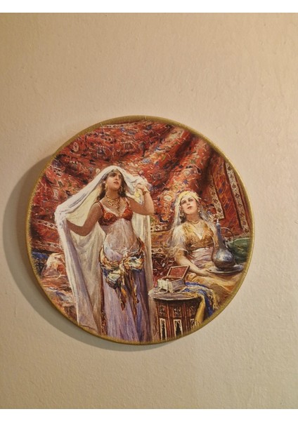 Duvar Dekorasyon Tabağı (Duvara Asılabilir Durumda)(Porselen)