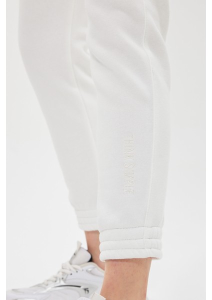 Kadın Standart Kalıp Eşofman Altı fırsatları