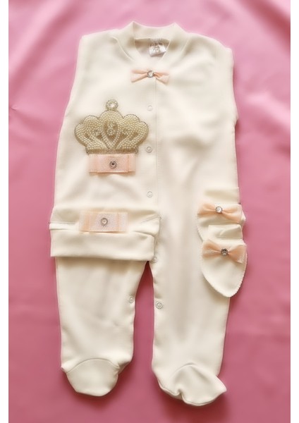Kurdele Detaylı Taş Işlemeli Beyaz 3'lü Bebek Tulum Seti fiyatları
