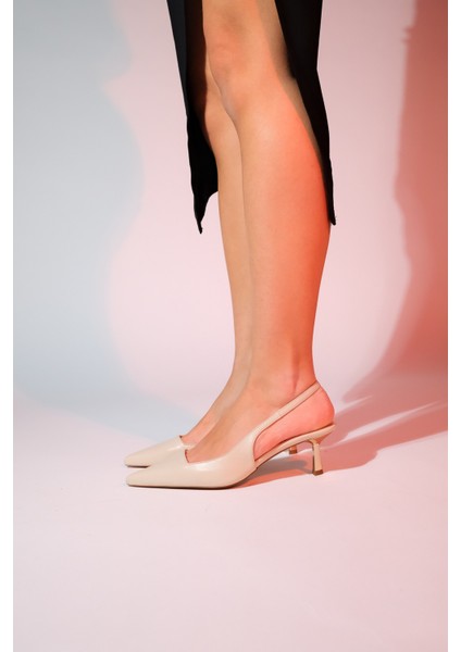 Marten Ekru Cilt Kadın Sivri Burun Arkası Açık Ince Topuklu Ayakkabı fırsatları