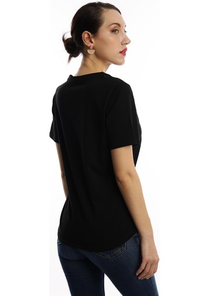 Kadın Sardinia Baskılı V Yaka T-Shirt Siyah