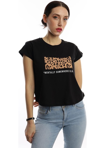 Kadın Pars Desen Baskılı Crop T-Shirt Siyah