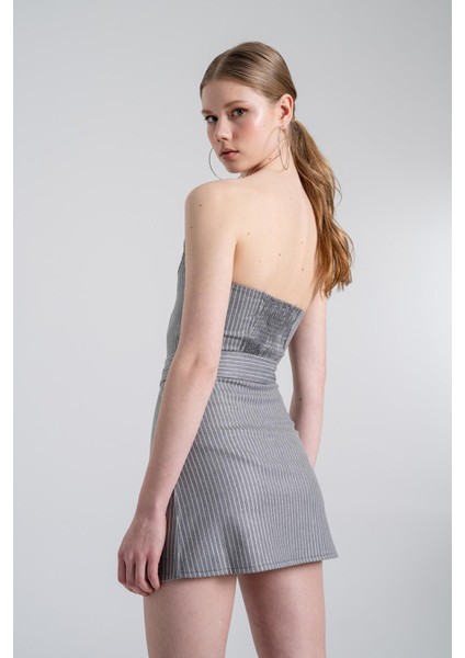 Yırtmaçlı Asimetrik Bel Simli Çizgili Eden Mini Etek Gri fiyatları