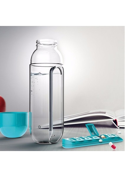 Haftalık Ilaç Organizerli Plastik Su Şişesi 600 ml (4172)
