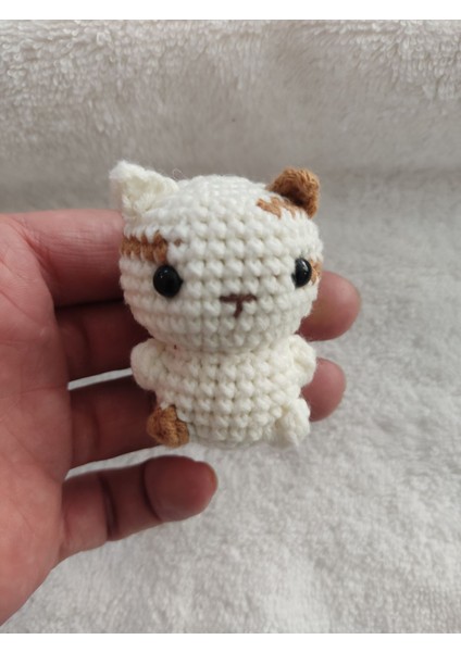 Trendo Gurumi Amigurumi Oyuncak Anahtarlık  Hediyelik (Kedi-6 Cm)