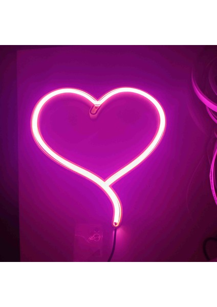 Neon Işıklı Kalp