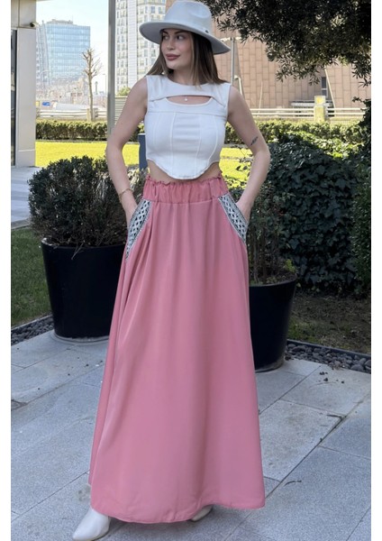Kadın Pembe Beli Lastikli, Cepleri Hasır Işlemeli, Rahat Kesim, Uzun Kiloş Etek