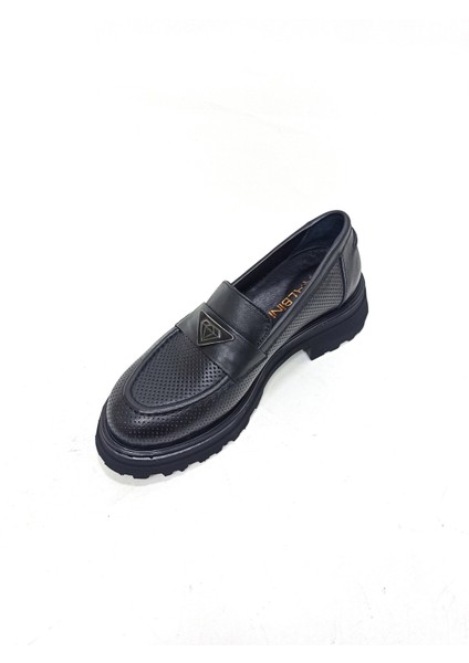 Siyah Deri Kadın Loafer Ayakkabı modelleri