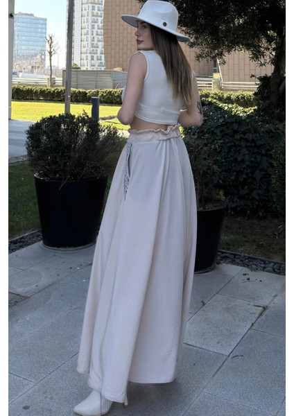 Kadın Bej Beli Lastikli, Cepleri Hasır Işlemeli, Rahat Kesim, Uzun Kiloş Etek fiyatları