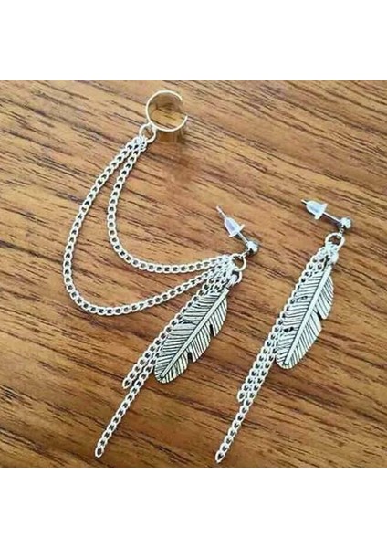 A1 Çapraz ve Minik Kalp Charm Kıkırdak Zincir Küpe (Yurt Dışından)