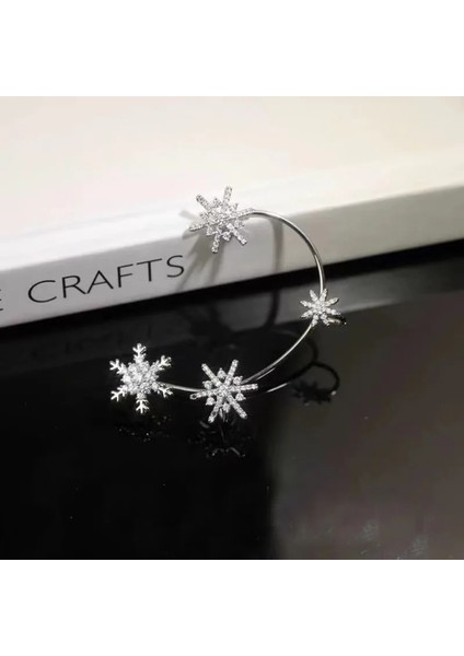 Ben Gümüş Sol Kulak Zdmxjl Sıcak Satış Kulak Manşet Kadın Küpe Kadınlar Için Tamamen Mücevherli Kar Tanesi Kulak Kemikleri Klip Bijoux Takı Yok Piercing Kulak Klipsi (Yurt Dışından) fırsatları