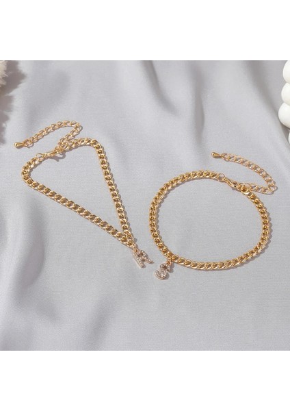 Ltter M Rhinestone Mektup Kolye Kadınlar Için Basit Metal Zincir Halhal Baş Harfleri Adı Alfabe Kadın Partisi Moda Takı (Yurt Dışından) fırsatları