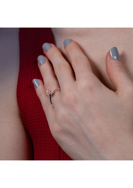 G Renk 0.25 Karat Pırlanta Tektaş Yüzük modelleri