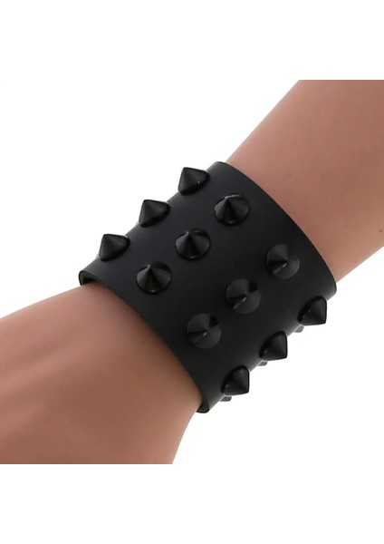 P137 Beyaz 3 Satırlar Başak Perçinler Deri Bileklik Bilezik Bilezik Manşet Goth Takı Gotik Punk Bilezikler Kadın Erkek Emo Rock Kol Bantları (Yurt Dışından) fiyatları