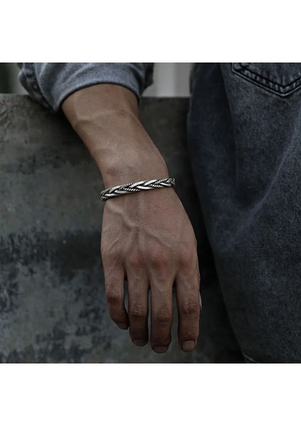 Bambu-Bakır Basit Vintage Bükülmüş Dokuma Bilezik Nötr Retro Tay Gümüş Renk Orijinal El Yapımı Nefis Benzersiz Açılış Bilezik Hediye (Yurt Dışından) modelleri