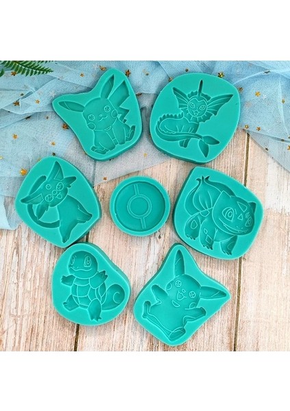 Pokeball 14-Pokemon Pikachu Kek Kalıbı Buz Küpü Kalıp Mutfak Bisküvi Mousse Çikolata Kalıp Puding Jöle El Yapımı Pişirme Araçları Fırın Için (Yurt Dışından) fırsatları