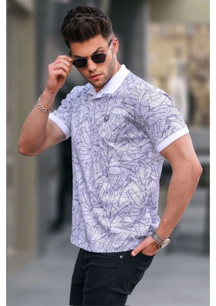 Beyaz Desenli Polo Yaka Tişört 5876
