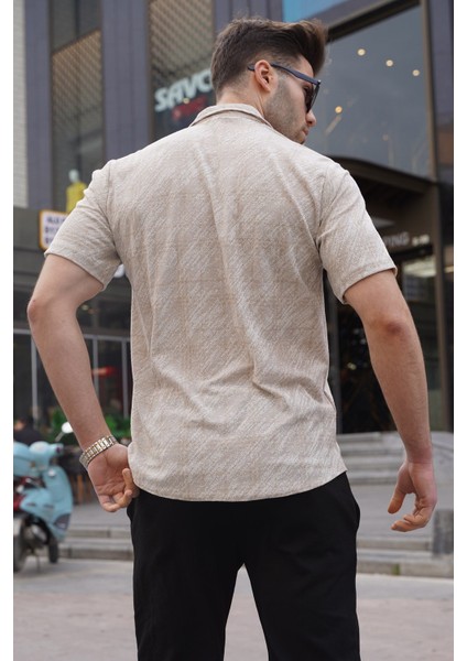 Erkek Bej Klasik Yaka Regular Fit Kısa Kollu Gömlek 5583