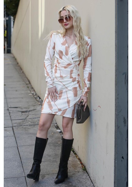 Bej Kruvaze Yaka Desenli Kadın Elbise MG1804 fiyatları