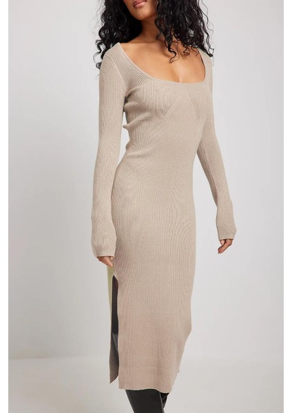 Taş Rengi Kare Yaka Triko Uzun Elbise MG1719 fiyatları