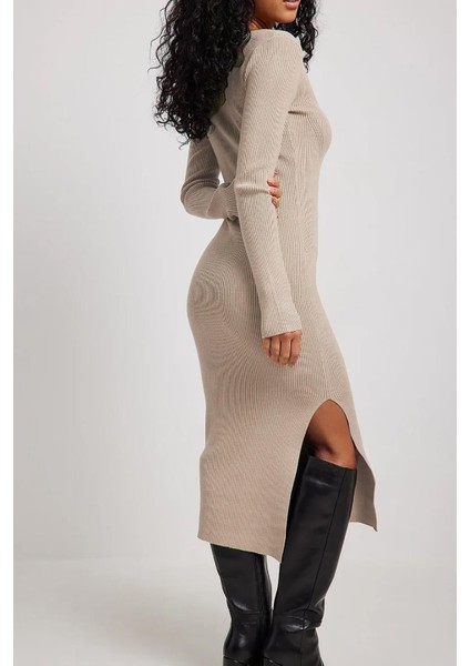 Taş Rengi Kare Yaka Triko Uzun Elbise MG1719 modelleri