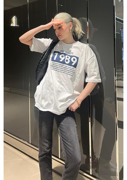 Beyaz Baskılı Oversize Tişört MG1977