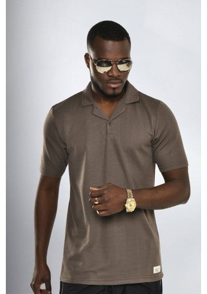 Kahve Yaka Detay T-Shirt 410415