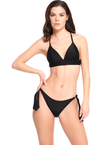 Kadın Siyah Kaplı Destekli Bikini Takımı 23S100ST