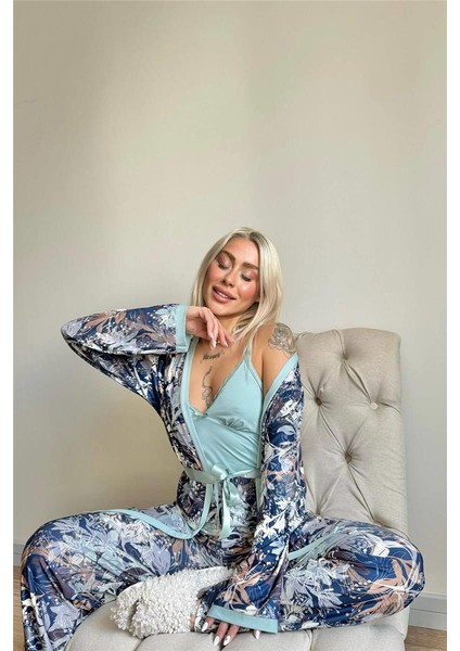 Mint Flore Exclusive Örme Sabahlıklı Kadın Pijama Takımı