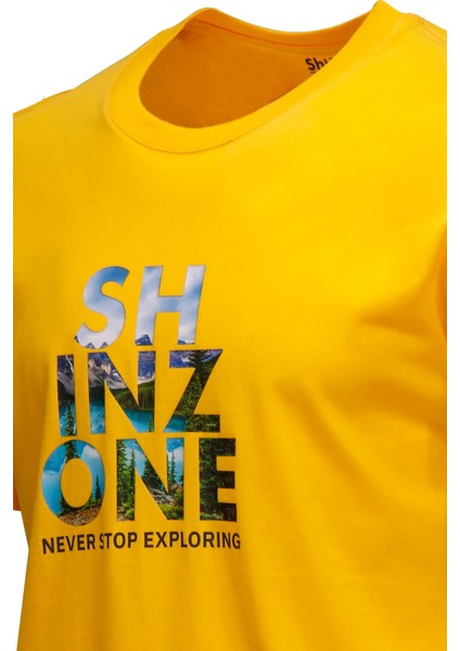 Erkek Bisiklet Yaka Standart Fit Göğüs Baskılı Sarı T-Shirt fiyatları