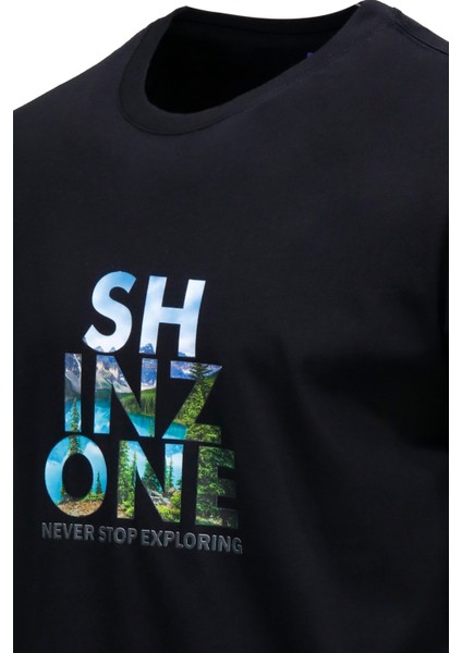 Erkek Bisiklet Yaka Standart Fit Göğüs Baskılı Siyah T-Shirt