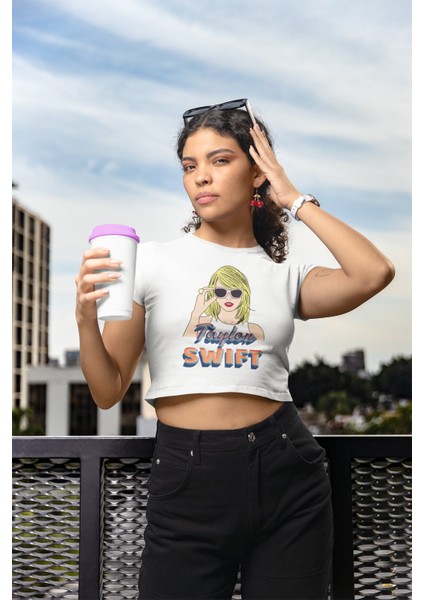 Güneş Gözlüklü Taylor Swift Baskılı Crop Top, Taylor Swift Baskılı Crop