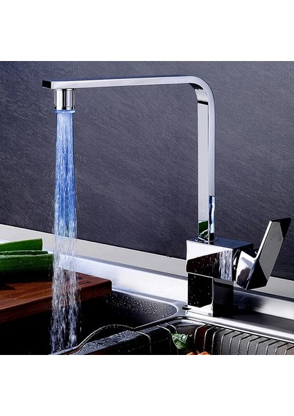 Yenı LED Gece Lambası Rgb Musluk Yaratıcı Su Lambası Duş Lambaları Romantik 7 Renkli Banyo Ev Banyo Dekoratif Işıklar (Yurt Dışından)