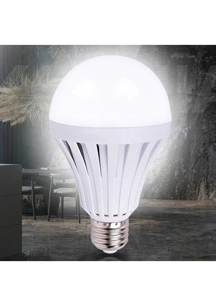 12W Tarzı Beyaz E27 5W 7W 9W 12W Akıllı Ampul Acil Durum Led'i Ampuller Şarj Edilebilir Lamba Sihirli Ampuller Ev Için Açık Kamp Aydınlatma Lambası (Yurt Dışından) indirimleri