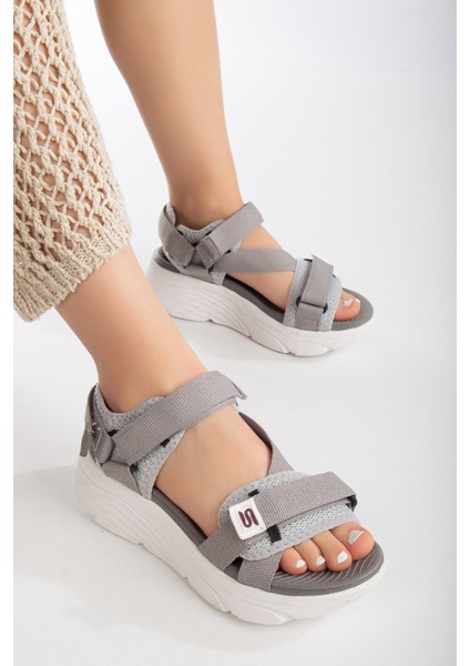 Kadın Dolgu Topuk Cırtlı Günlük Spor Sandalet SS001-0178 Gri