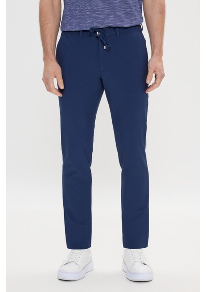 Erkek Lacivert Slim Fit Dar Kesim Beli Bağlamalı Yan Cep Gofre Desenli Pantolon