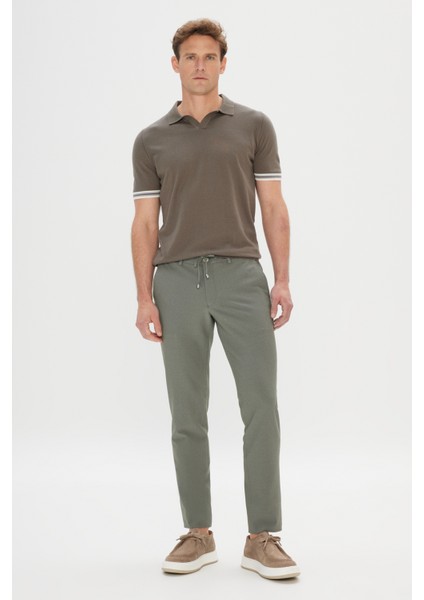 Erkek Haki Slim Fit Dar Kesim Beli Bağlamalı Yan Cep Gofre Desenli Pantolon fiyatları