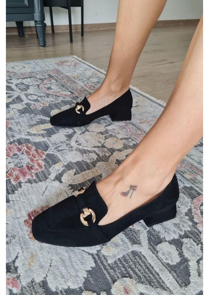 10 1900 Topukla Kadın Toka Detaylı 3 cm Topuklu Loafer Günlük Ayakkabı