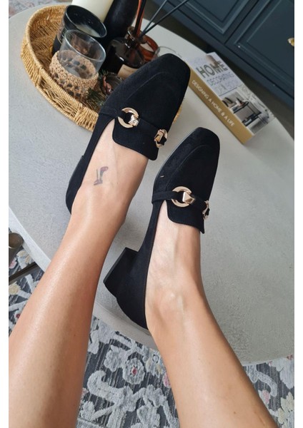 10 1900 Topukla Kadın Toka Detaylı 3 cm Topuklu Loafer Günlük Ayakkabı